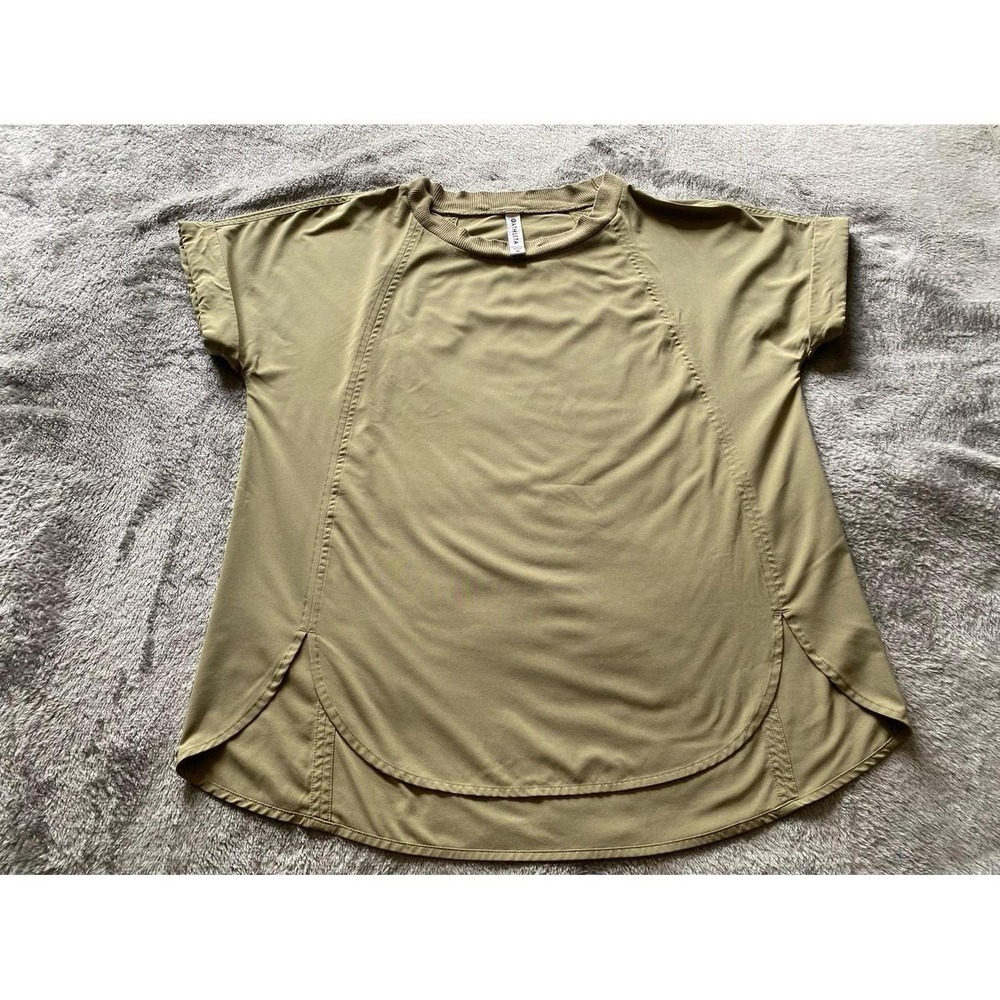 Athleta Top Scalp Edge Cuff Shortsleeve Green Women Medium Flowy Athletic s50